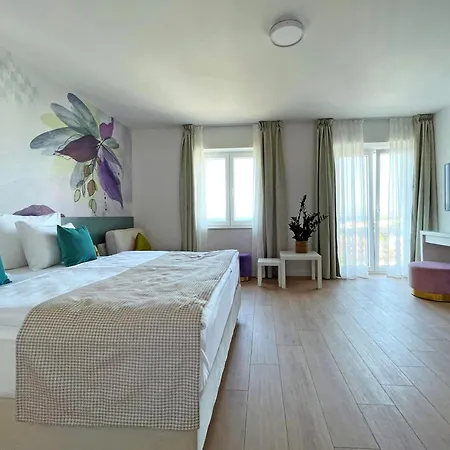 Villa Ardura - Island Holiday Residence **** Bol. Island Brac Exterior photo