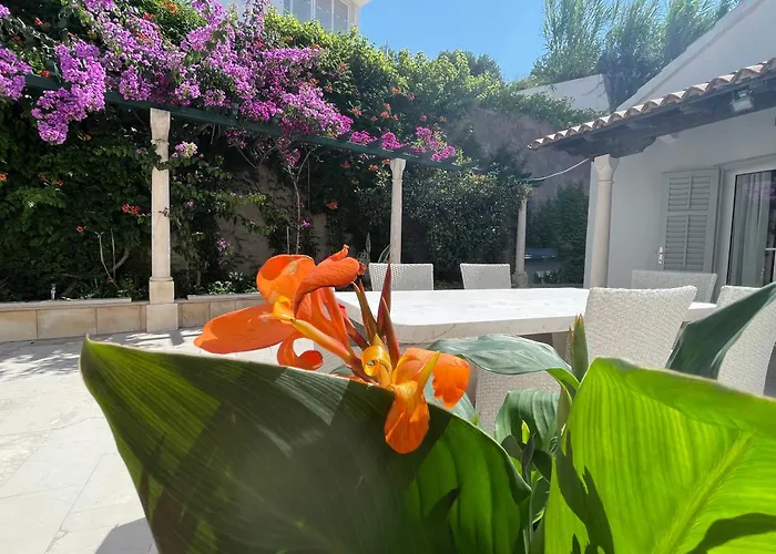 Villa Ardura - Island Holiday Residence **** Bol. Island Brac