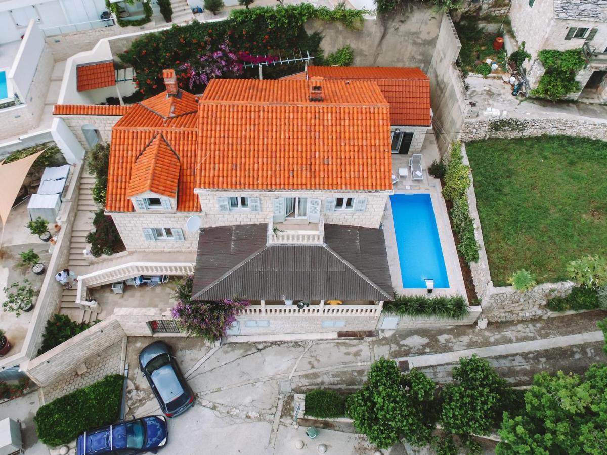 Ardura - Island **** Bol. Island Brac Bol