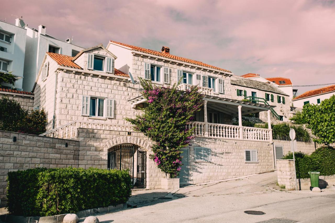 Ardura - Island **** Bol. Island Brac