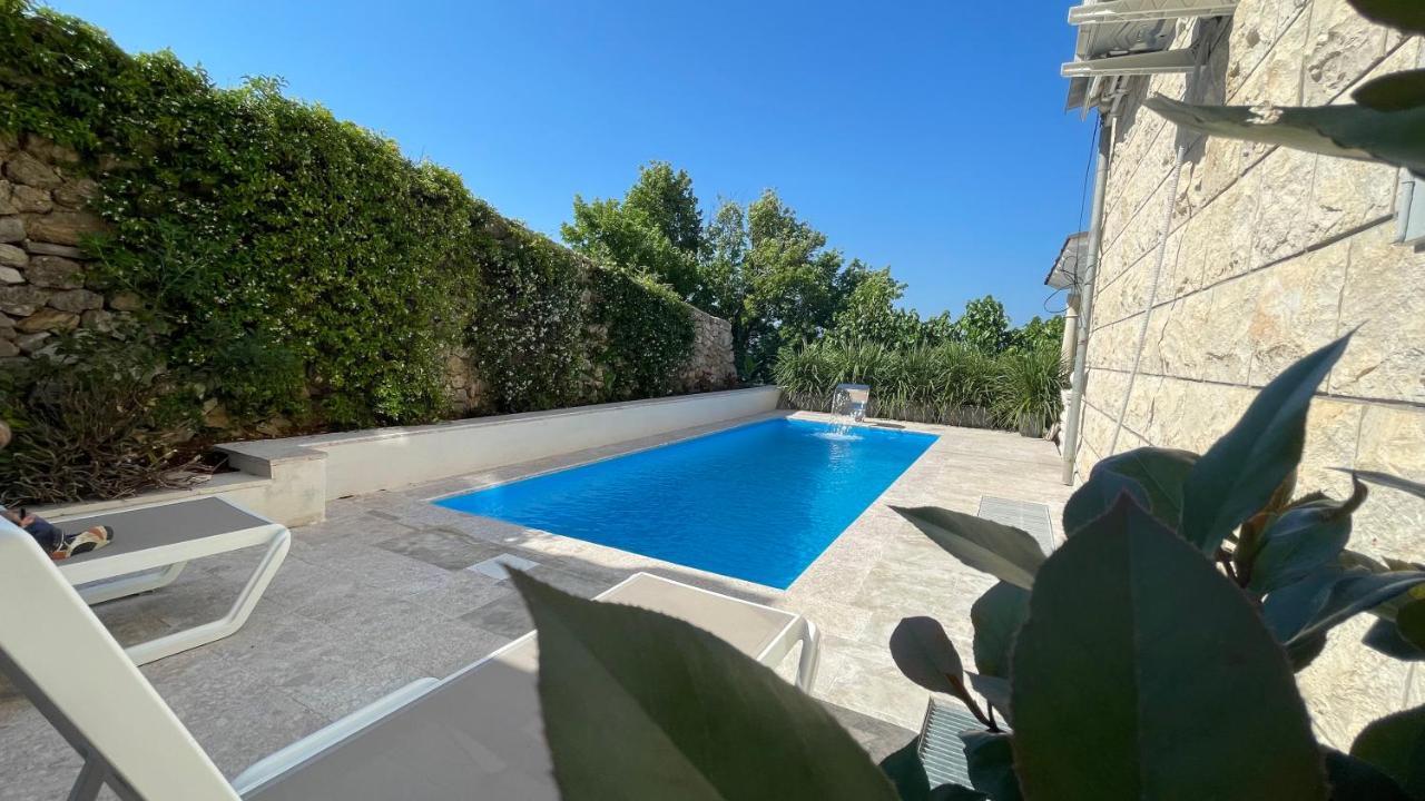 Apartament Ardura - Island **** Bol. Island Brac Bol