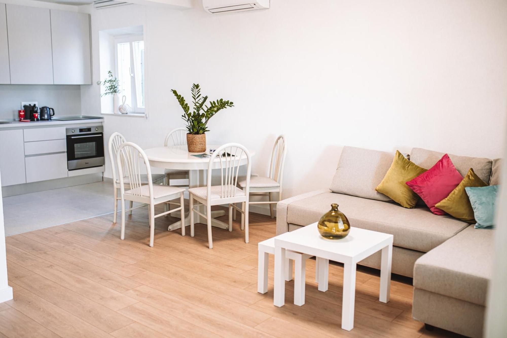 Ardura - Island **** Bol. Island Brac Apartment Bol